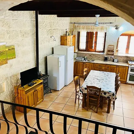 4 Bedroom With Private Pool In Gozo